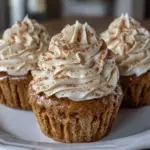 pumpkin spice latte cupcakes - featured image